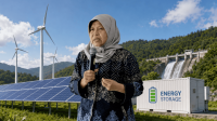 Tri Mumpuni dan Energi Baru Terbarukan (1) Tri Mumpuni dan Energi Baru Terbarukan